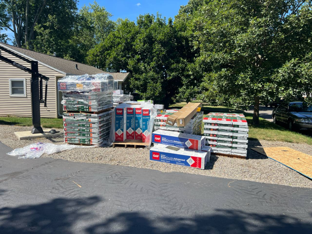 Metal roofing installation in Clinton IL