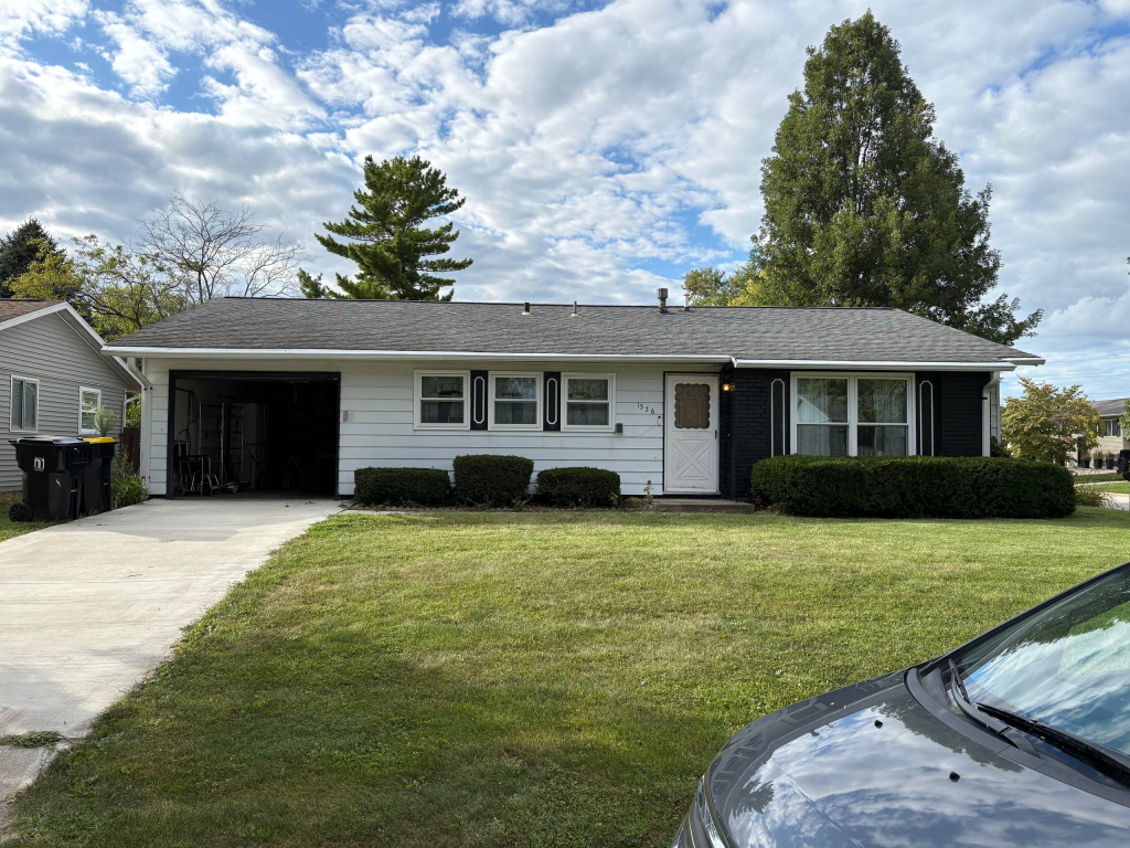 Roof installation in Galesburg IL asphalt shingles