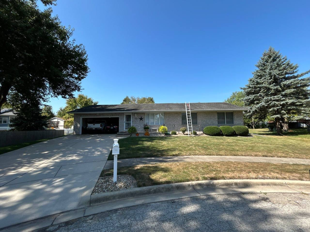 Roof replacement in Peoria IL by Cupples Construction — licensed local roofing contractors