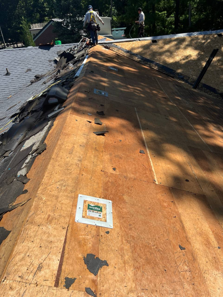 Roof replacement in Ottawa IL by Cupples Construction — licensed local roofing contractors